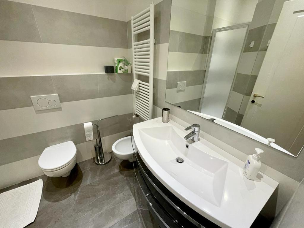 La Casa Dell'Artista - Levanto, 5 Terre ภายนอก รูปภาพ